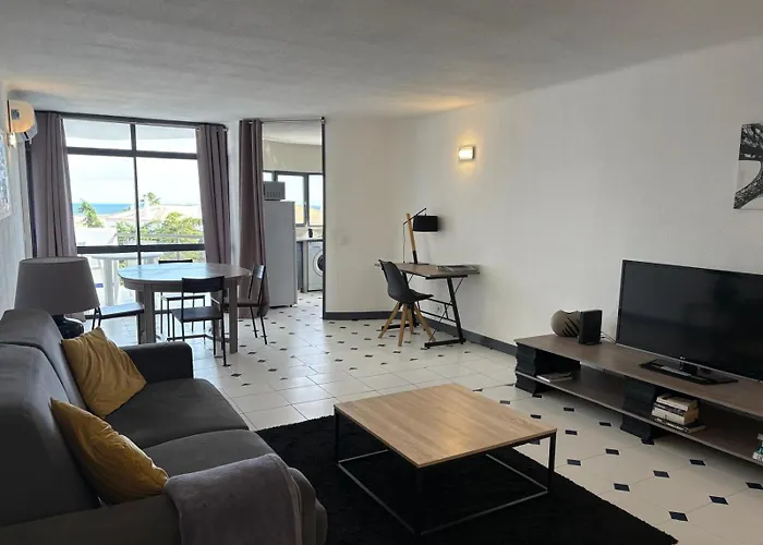 Apartamento Coral By *